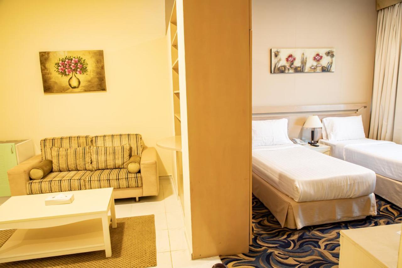 Wescott Pearl Hotel Apartments Dubai Dış mekan fotoğraf