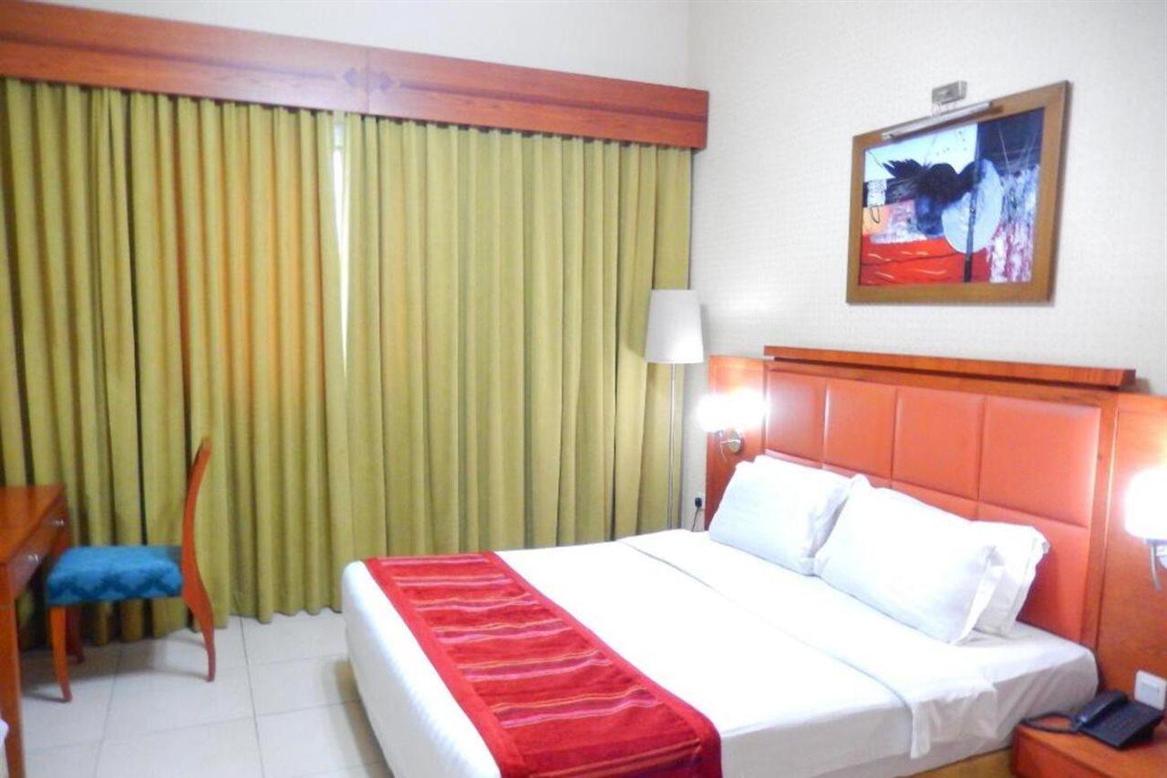 Wescott Pearl Hotel Apartments Dubai Dış mekan fotoğraf