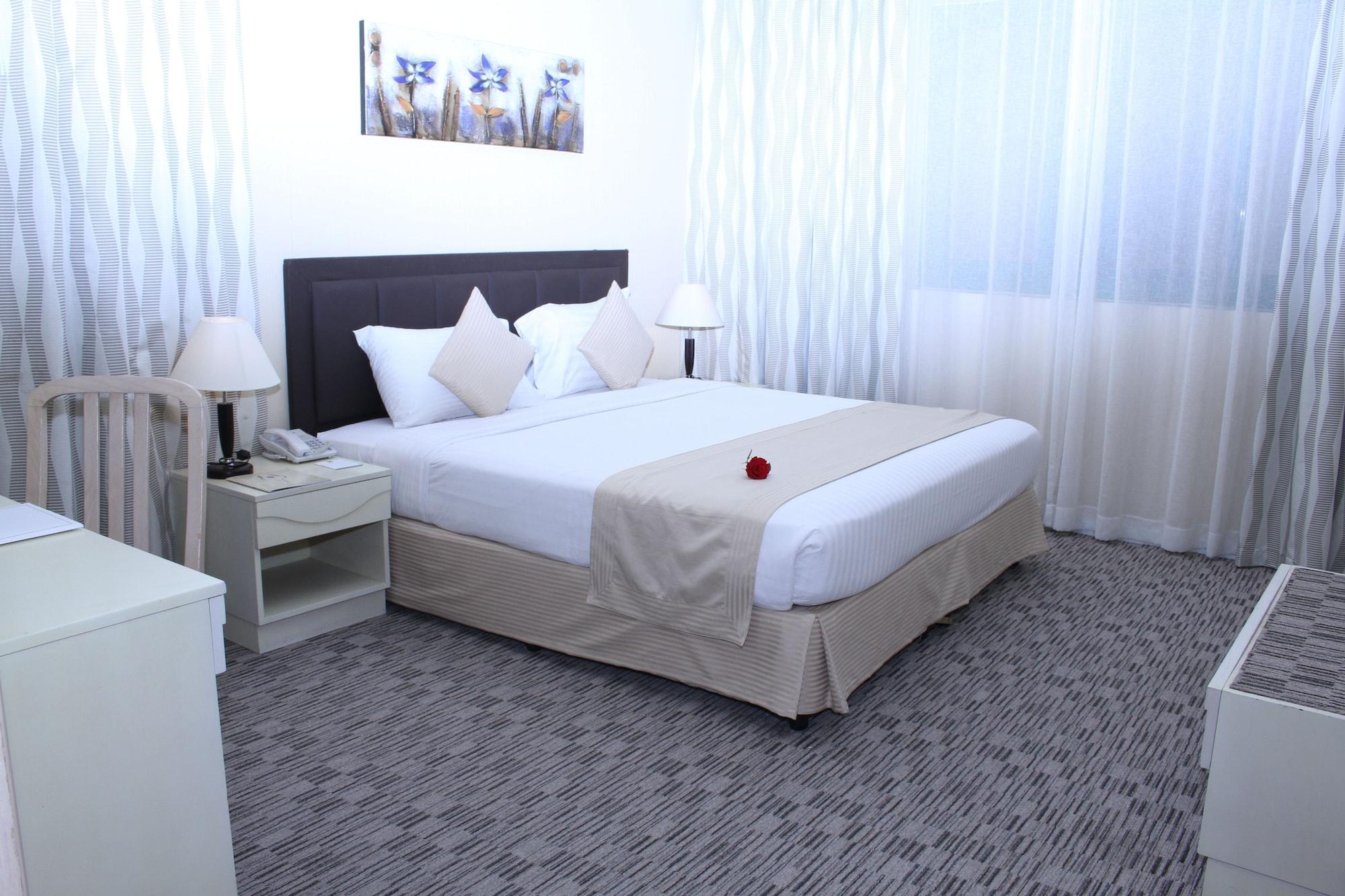 Wescott Pearl Hotel Apartments Dubai Dış mekan fotoğraf