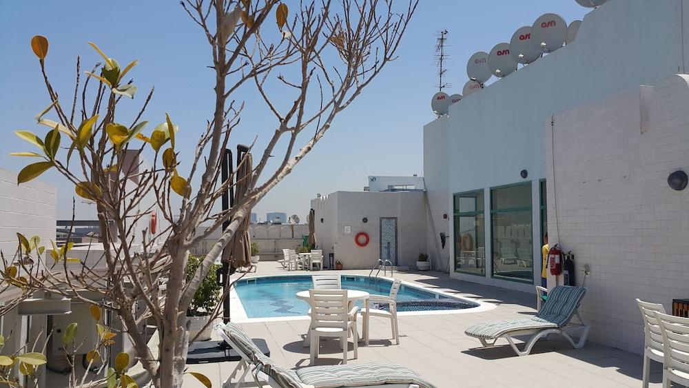 Wescott Pearl Hotel Apartments Dubai Dış mekan fotoğraf