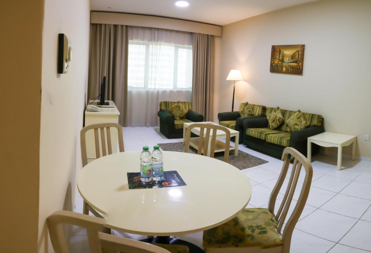 Wescott Pearl Hotel Apartments Dubai Dış mekan fotoğraf