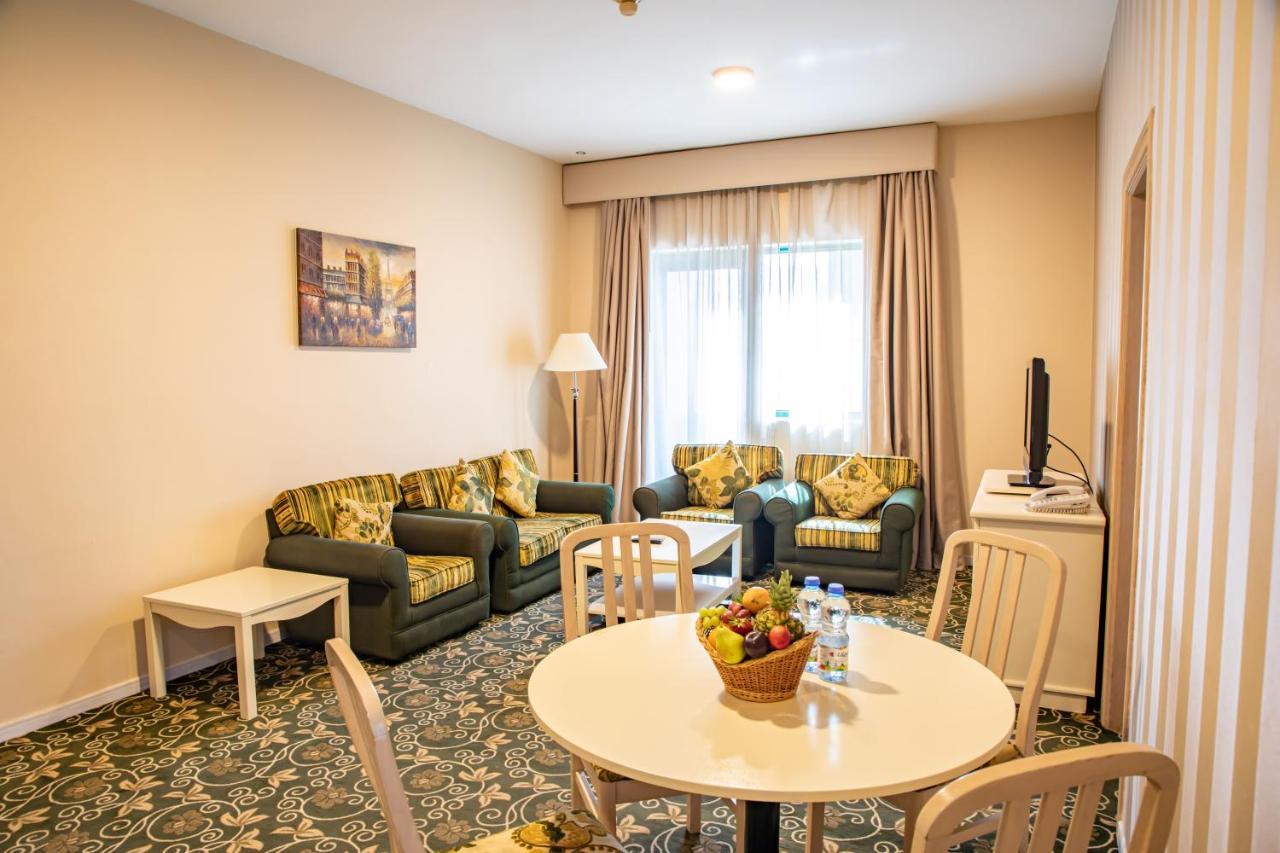 Wescott Pearl Hotel Apartments Dubai Dış mekan fotoğraf